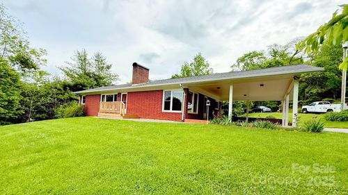 147 Forest Hill Dr, West Jefferson, NC, 28694-8103 | Card Image