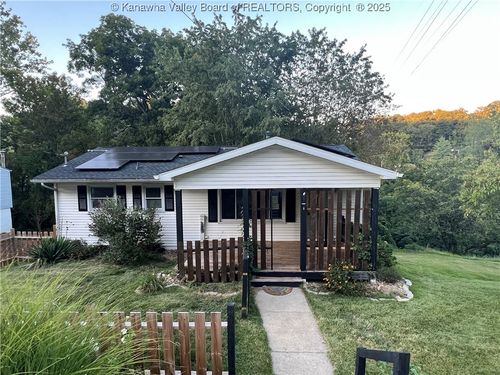 130 Moran Ave, Dunbar, WV, 25064-2003 | Card Image