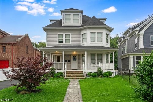 55 Elm St, Montclair, NJ, 07042-3289 | Card Image
