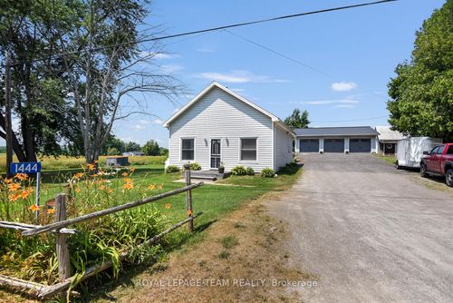 1444 County Rd 2, Front Yonge, ON, K0E1R0 | Card Image