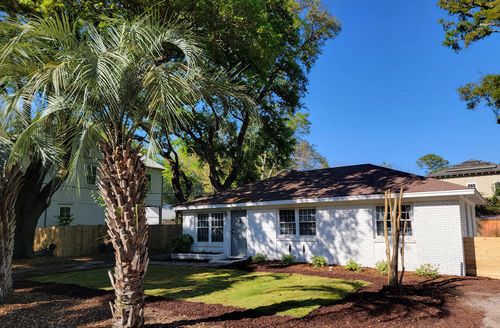 1438 Goblet Ave, Mount Pleasant, SC, 29464-4831 | Card Image