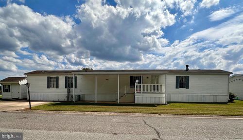 688 Lilac Dr, NEW PROVIDENCE, PA, 17560-9689 | Card Image