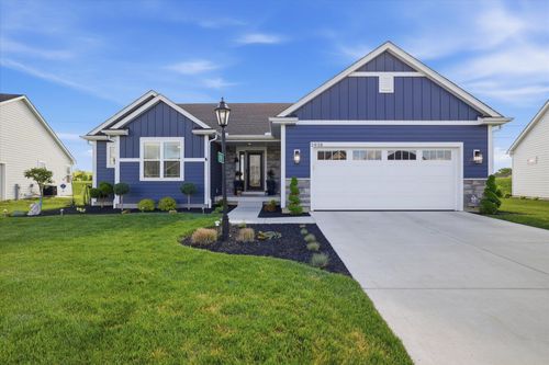 2938 Yahara Dr, Summit, WI, 53066 | Card Image