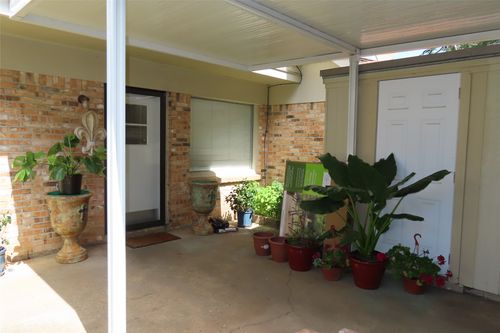 313 N Arkansas St, Springhill, LA, 71075-2705 | Card Image