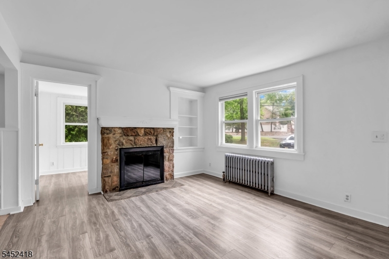 Residential Lease in Berkeley Heights Twp. 4