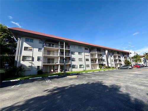 apt-219w-8101 Sw 72nd Ave, Miami, FL, 33143-7617 | Card Image