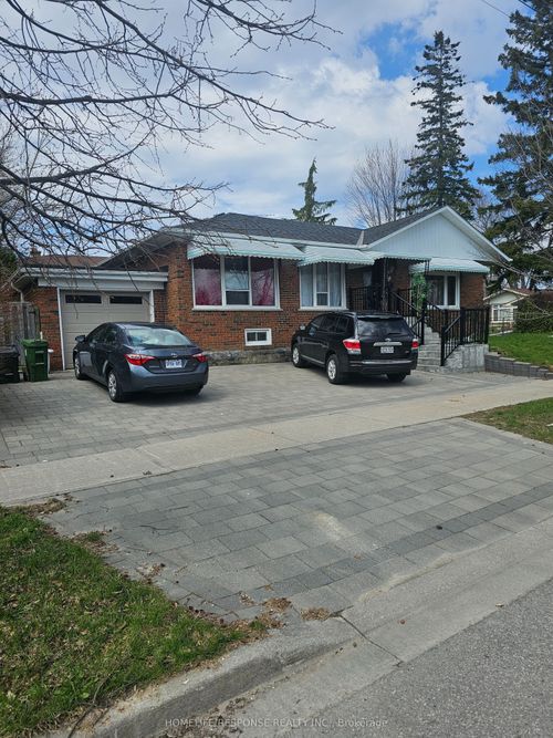 36 Gaiety Dr, Scarborough, ON, M1H1C1 | Card Image