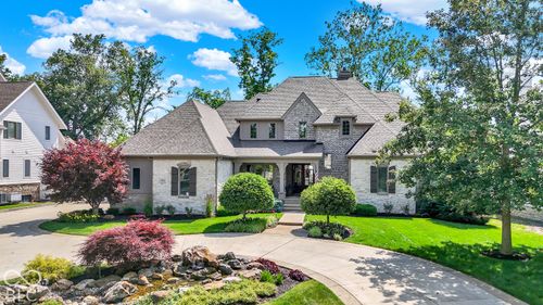 15621 Hidden Oaks Ct, Carmel, IN, 46033-8157 | Card Image