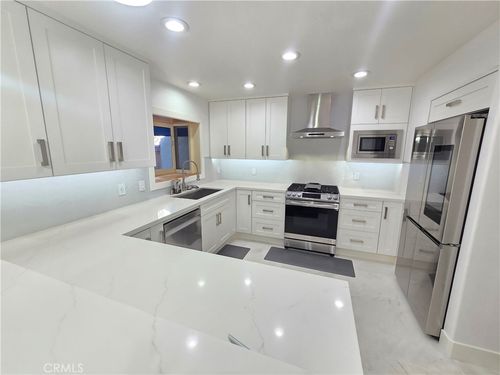 f-2524 Elden Ave, Costa Mesa, CA, 92627 | Card Image