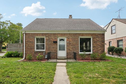 531 E Morgan Avenue, Milwaukee, WI, 53207 | Card Image
