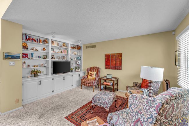13 Sw Pepper Tree Ln, Townhouse with 4 bedrooms, 4 bathrooms and null parking in Topeka KS | Image 21