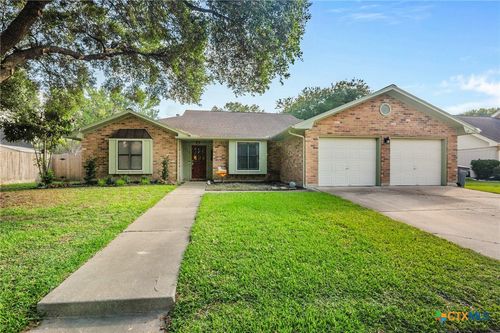 119 Larimore St, Victoria, TX, 77904-1806 | Card Image