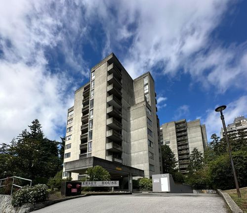 502-4105 Imperial St, Burnaby, BC, V5J1A6 | Card Image