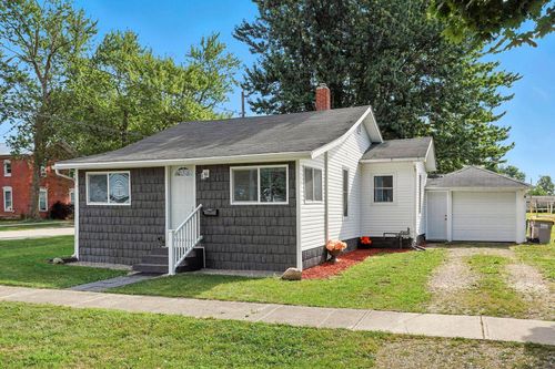 315 N Pearl St, Butler, IN, 46721-1155 | Card Image