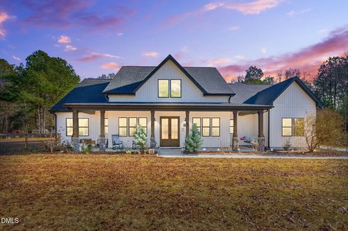 260 Freedom Rd, Smithfield, NC, 27577-8123 | Card Image