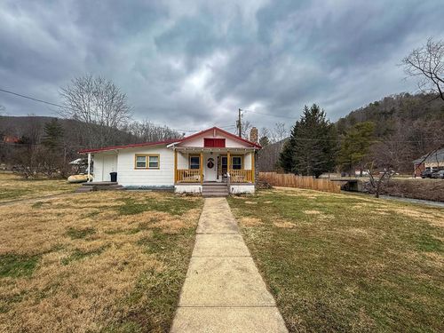 28 Fernwood Dr, Rocky Gap, VA, 24366 | Card Image