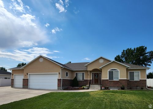 710 E 600 N, Roosevelt, UT, 84066-2418 | Card Image