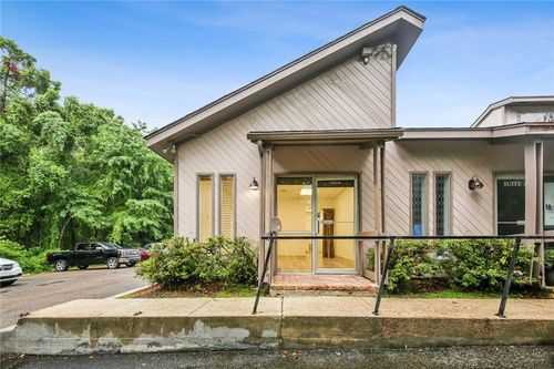 ste-40-1011 N Causeway Blvd, Mandeville, LA, 70471-3274 | Card Image