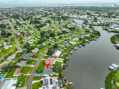 423 Flamingo Dr, APOLLO BEACH, FL, 33572-2519 | Card Image
