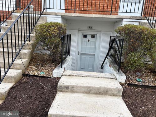 91 Leeds Ct, WARRENTON, VA, 20186-3618 | Card Image