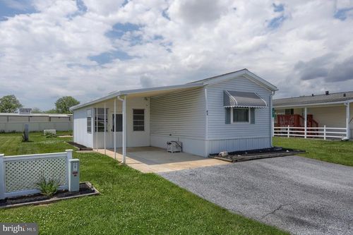 83-1300 E Kercher Ave, MYERSTOWN, PA, 17067-2909 | Card Image