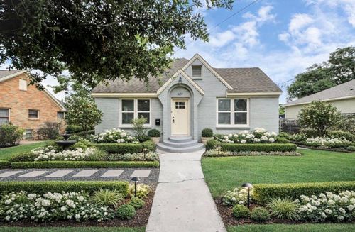 609 Reid St, Houston, TX, 77022-5946 | Card Image