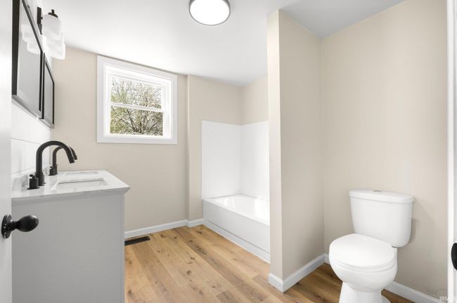 1614 E Lewis St, House other with 5 bedrooms, 2 bathrooms and null parking in Fort Wayne IN | Image 17