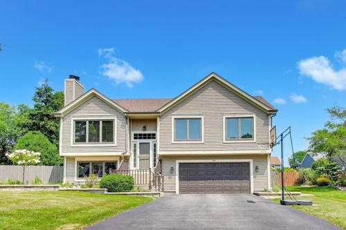 1154 Waterford Cut, Crystal Lake, IL, 60014-8871 | Card Image