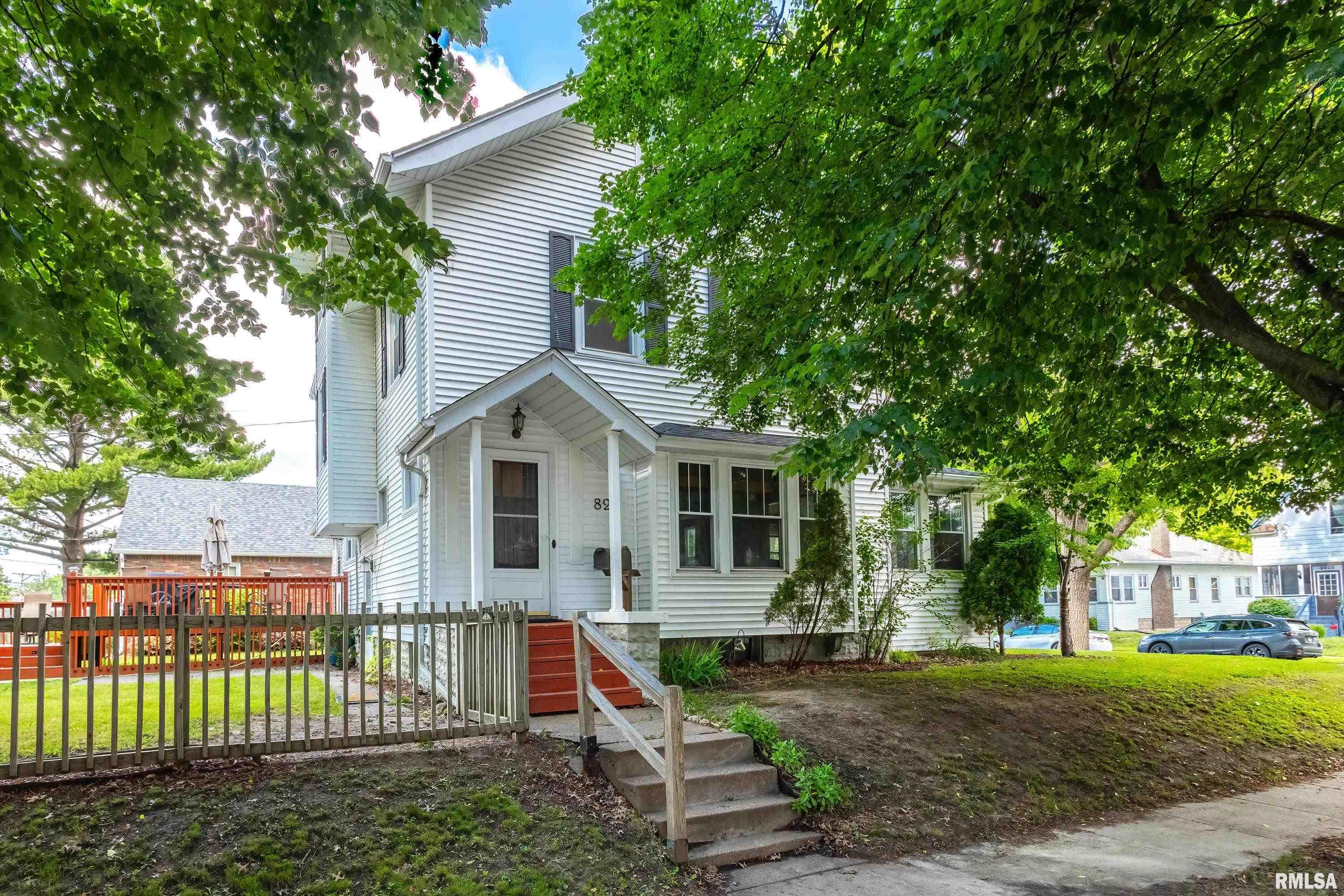 Central Park Ave, Davenport, IA 52803