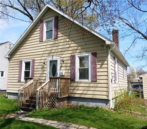 916 Elwood St, Rome, NY, 13440-2933 | Card Image