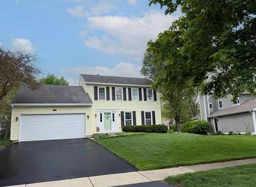 401 Aldrin Ave, Batavia, IL, 60510-9495 | Card Image