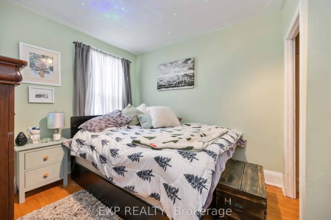 39 Rowntree Ave, House other with 2 bedrooms, 1 bathrooms and 1 parking in Toronto ON | Image 19