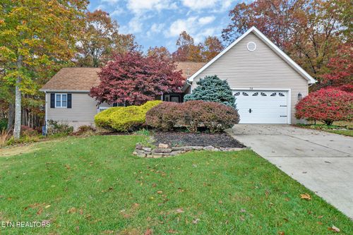 58 Loxley Ln, Crossville, TN, 38558-5810 | Card Image