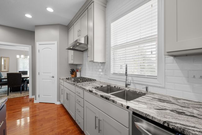 6655 Baronscourt Loop, House other with 3 bedrooms, 3 bathrooms and null parking in Dublin OH | Image 11