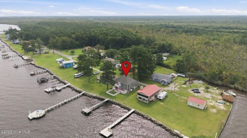78 Sunset Dr, Columbia, NC, 27925-8679 | Card Image