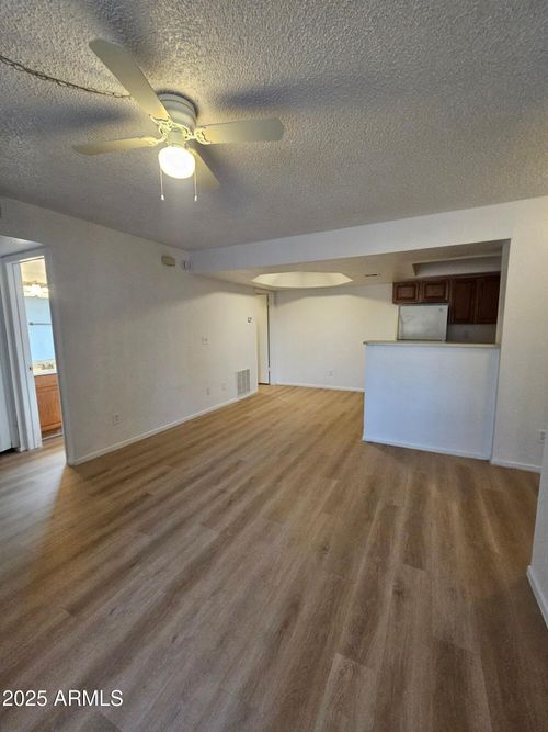 101-1370 S Price Rd, Tempe, AZ, 85281-4829 | Card Image