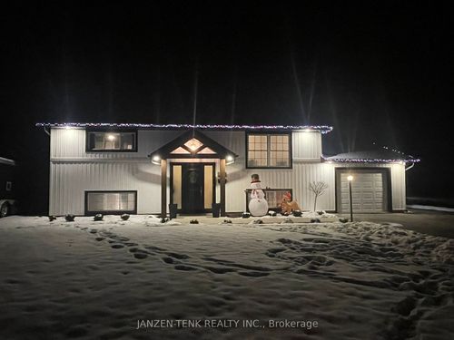 {{alt}} | Card Image