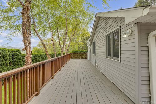 42 Taylor Rd, Patterson, NY, 12563-1306 | Card Image