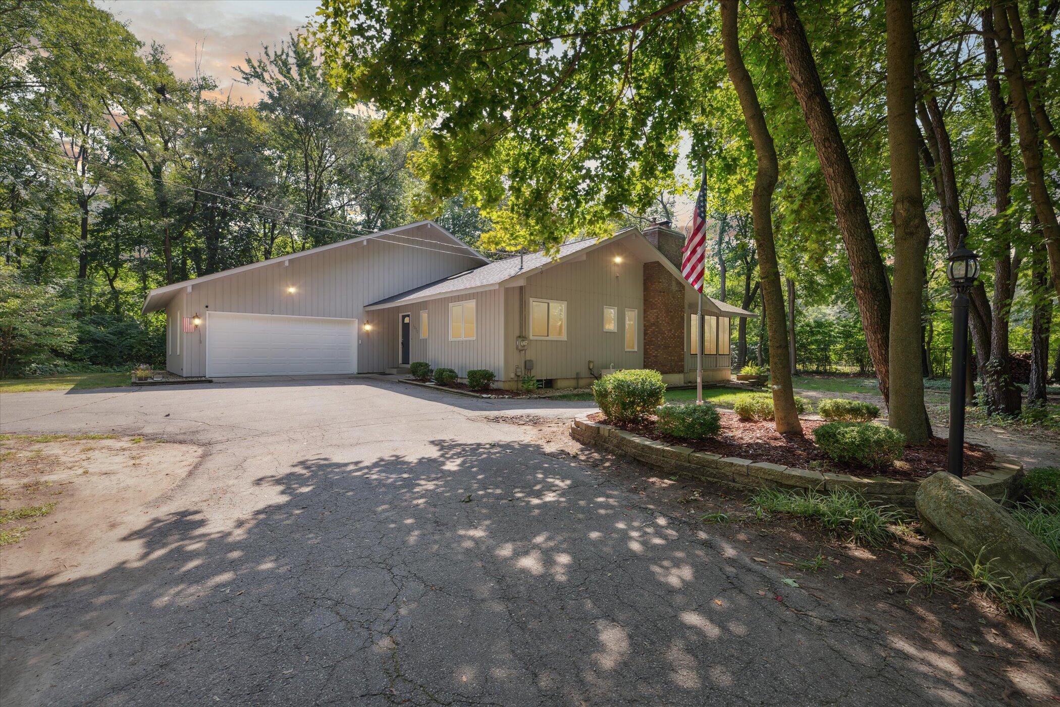 H Ave, Kalamazoo, MI 49048