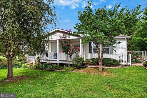 52 Cloverdale Lane, STUARTS DRAFT, VA, 24477 | Card Image