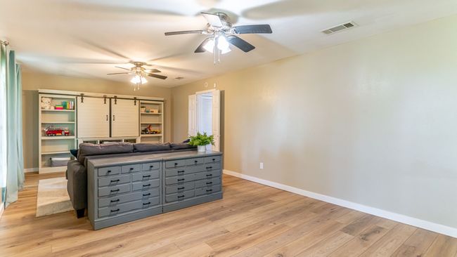 9000 Nix Rd, House other with 3 bedrooms, 3 bathrooms and null parking in Tolar TX | Image 8