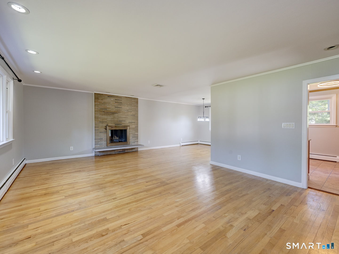 Residential Lease in West Hartford 3