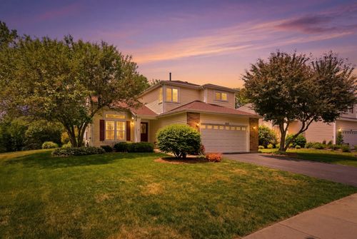 1422 Almaden Ln, Gurnee, IL, 60031-5622 | Card Image