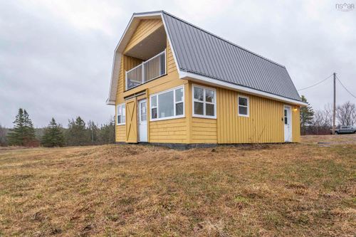 3282 359 Highway, Halls Harbour, NS, B0P1J0 | Card Image