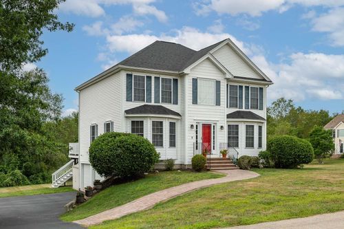 12 Susannahs Xing, Dover, NH, 03820-5505 | Card Image