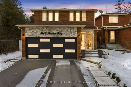 1649 Beaton Way, Pickering, ON, L1X1X7 | Card Image
