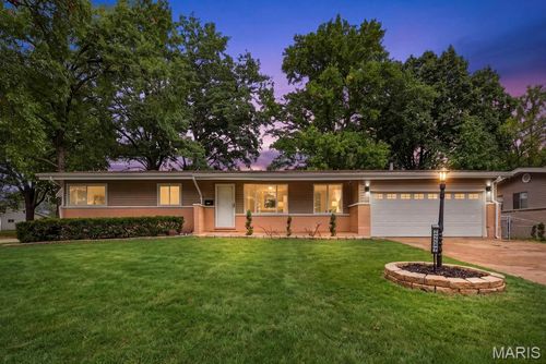 2287 Gadbury Dr, Saint Louis, MO, 63136-4546 | Card Image