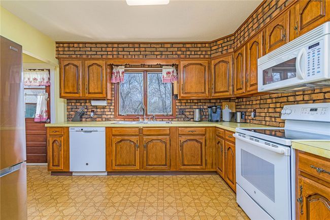 141 Canal St, House other with 3 bedrooms, 2 bathrooms and 7 parking in Westerly RI | Image 15
