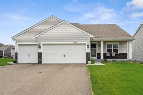 15125 Emory Circle, Apple Valley, MN, 55124 | Card Image