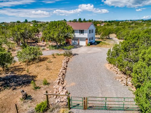 5 Inca Ln, White Rock, NM, 87547-3814 | Card Image